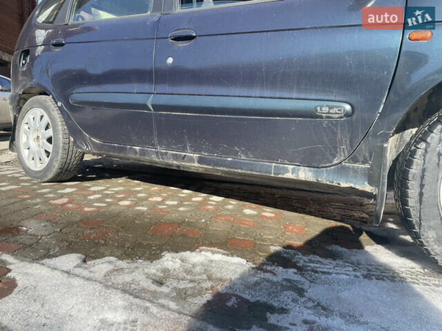 Синий Рено Сценик, объемом двигателя 1.9 л и пробегом 270 тыс. км за 2800 $, фото 16 на Automoto.ua