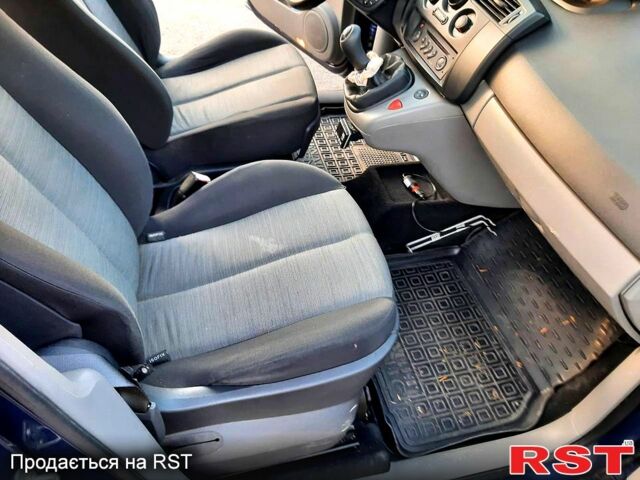 Рено Сценик 2003 в Владимир-Волынский на Automoto.ua Синий Рено Сценик, объемом двигателя 1.4 л и пробегом 320 тыс. км за 4300 $, фото 5 на Automoto.ua