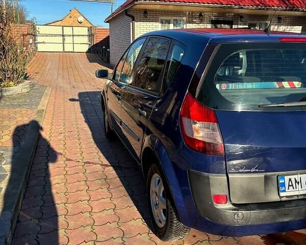 Синий Рено Сценик, объемом двигателя 1.39 л и пробегом 300 тыс. км за 4100 $, фото 10 на Automoto.ua