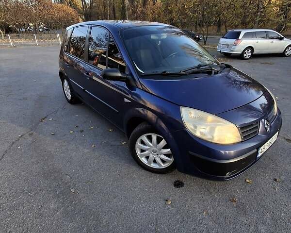 Синій Рено Сценік, об'ємом двигуна 1.6 л та пробігом 238 тис. км за 3700 $, фото 7 на Automoto.ua