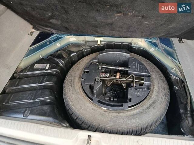 Синій Рено Сценік, об'ємом двигуна 1.6 л та пробігом 365 тис. км за 4200 $, фото 5 на Automoto.ua