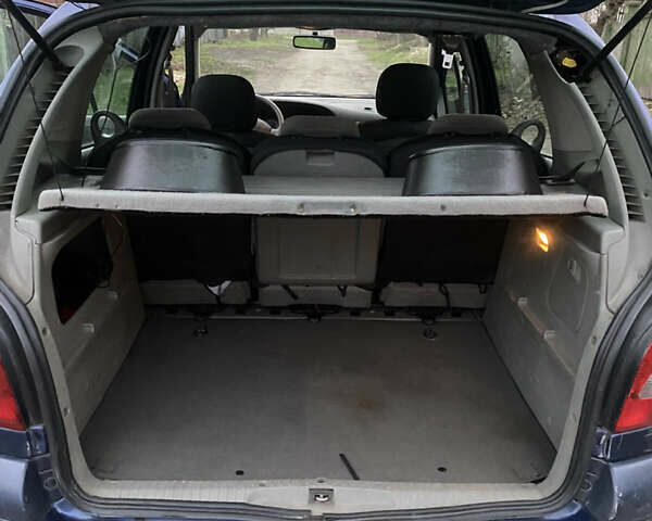 Синій Рено Сценік, об'ємом двигуна 1.6 л та пробігом 249 тис. км за 2750 $, фото 23 на Automoto.ua