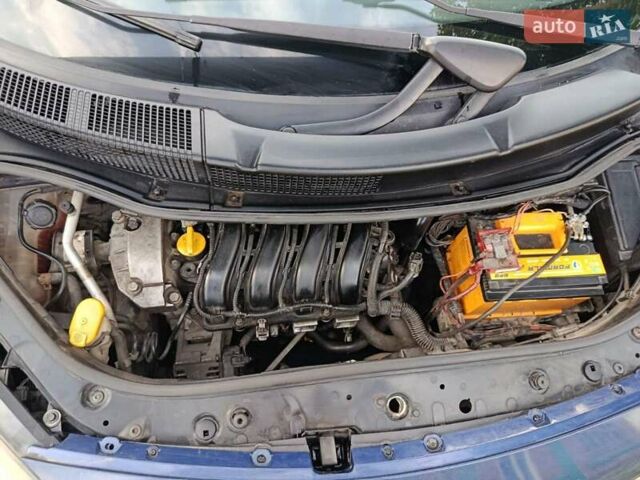 Синій Рено Сценік, об'ємом двигуна 1.6 л та пробігом 365 тис. км за 4200 $, фото 4 на Automoto.ua
