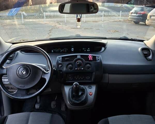 Синій Рено Сценік, об'ємом двигуна 1.6 л та пробігом 238 тис. км за 3700 $, фото 3 на Automoto.ua