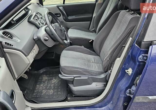 Синий Рено Сценик, объемом двигателя 1.5 л и пробегом 300 тыс. км за 2999 $, фото 21 на Automoto.ua