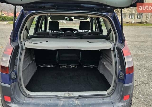 Синий Рено Сценик, объемом двигателя 1.5 л и пробегом 300 тыс. км за 2999 $, фото 39 на Automoto.ua