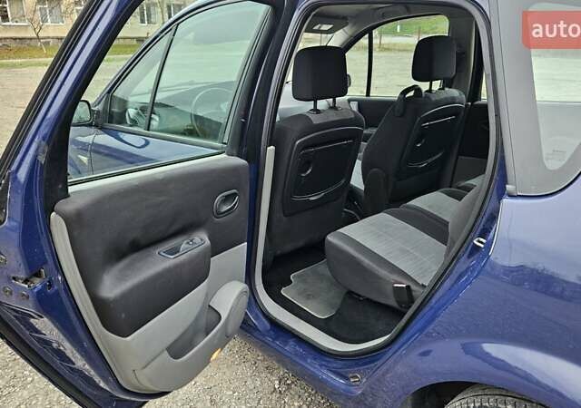 Синий Рено Сценик, объемом двигателя 1.5 л и пробегом 300 тыс. км за 2999 $, фото 37 на Automoto.ua