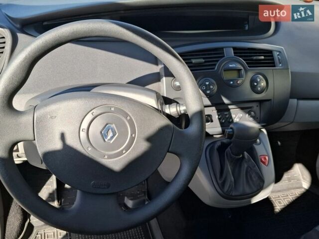 Синій Рено Сценік, об'ємом двигуна 1.6 л та пробігом 250 тис. км за 4550 $, фото 29 на Automoto.ua