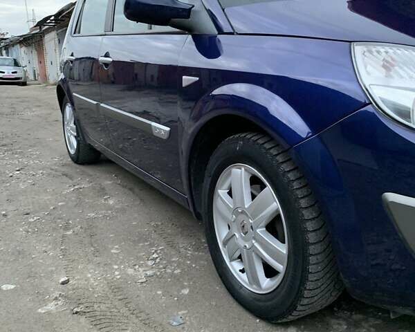 Синий Рено Сценик, объемом двигателя 1.6 л и пробегом 176 тыс. км за 5450 $, фото 31 на Automoto.ua