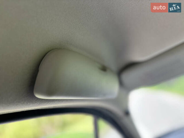 Синій Рено Сценік, об'ємом двигуна 1.6 л та пробігом 223 тис. км за 4450 $, фото 32 на Automoto.ua