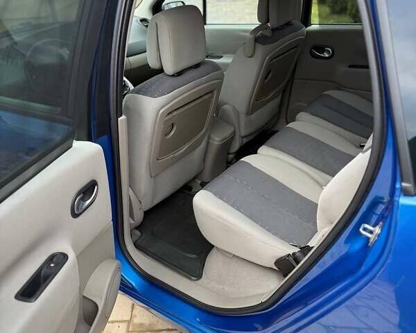 Синий Рено Сценик, объемом двигателя 1.87 л и пробегом 298 тыс. км за 4550 $, фото 15 на Automoto.ua