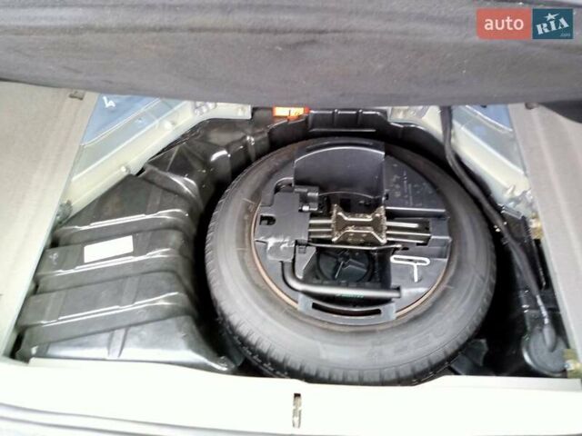 Синий Рено Сценик, объемом двигателя 1.6 л и пробегом 240 тыс. км за 4900 $, фото 20 на Automoto.ua