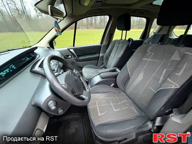 Синий Рено Сценик, объемом двигателя 1.9 л и пробегом 290 тыс. км за 4800 $, фото 11 на Automoto.ua