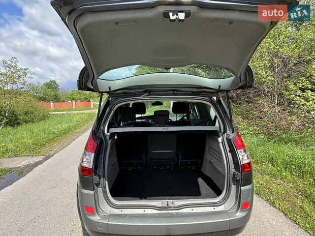 Синій Рено Сценік, об'ємом двигуна 1.6 л та пробігом 223 тис. км за 4450 $, фото 33 на Automoto.ua