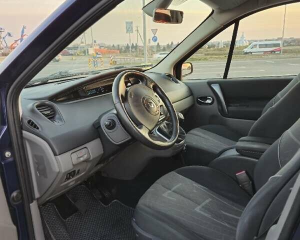 Синий Рено Сценик, объемом двигателя 2 л и пробегом 260 тыс. км за 4600 $, фото 16 на Automoto.ua