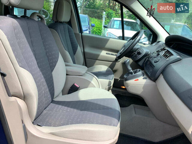 Синий Рено Сценик, объемом двигателя 1.6 л и пробегом 170 тыс. км за 4590 $, фото 23 на Automoto.ua