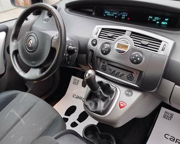 Синий Рено Сценик, объемом двигателя 1.6 л и пробегом 176 тыс. км за 5450 $, фото 108 на Automoto.ua