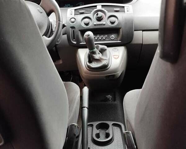 Синий Рено Сценик, объемом двигателя 1.46 л и пробегом 150 тыс. км за 4500 $, фото 4 на Automoto.ua