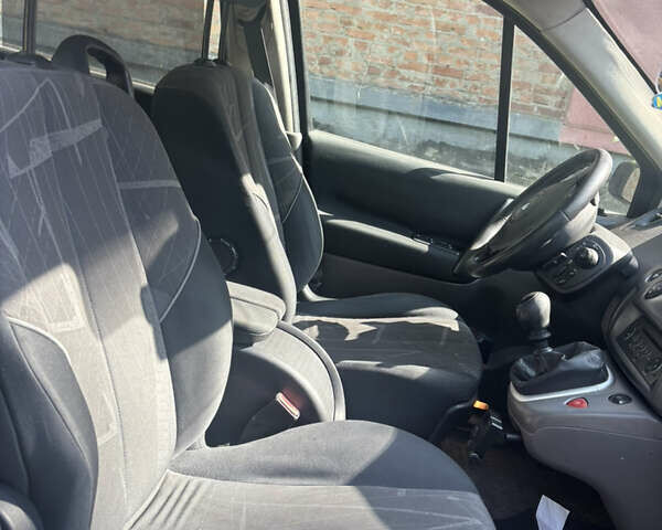 Синій Рено Сценік, об'ємом двигуна 1.9 л та пробігом 287 тис. км за 4800 $, фото 9 на Automoto.ua