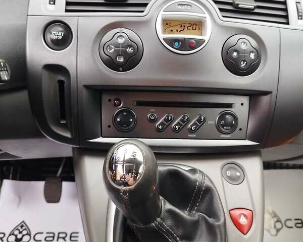 Синий Рено Сценик, объемом двигателя 1.6 л и пробегом 176 тыс. км за 5450 $, фото 80 на Automoto.ua