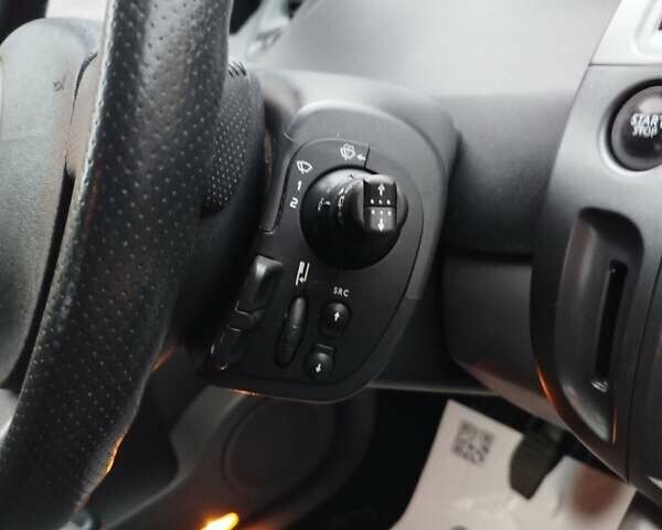 Синий Рено Сценик, объемом двигателя 1.6 л и пробегом 176 тыс. км за 5450 $, фото 106 на Automoto.ua