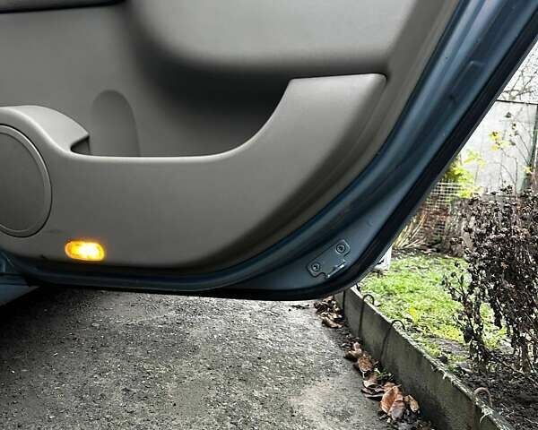 Синий Рено Сценик, объемом двигателя 1.6 л и пробегом 226 тыс. км за 4550 $, фото 25 на Automoto.ua