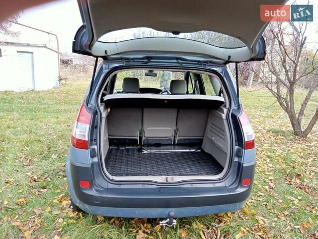 Синий Рено Сценик, объемом двигателя 1.6 л и пробегом 240 тыс. км за 4900 $, фото 22 на Automoto.ua