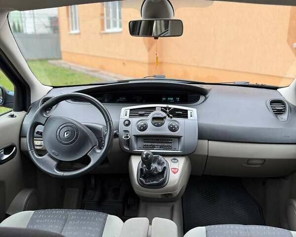 Синий Рено Сценик, объемом двигателя 1.87 л и пробегом 298 тыс. км за 4550 $, фото 12 на Automoto.ua