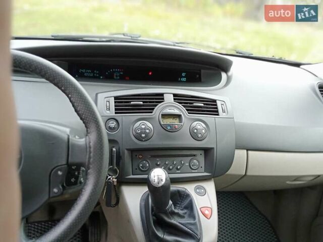 Синий Рено Сценик, объемом двигателя 1.6 л и пробегом 240 тыс. км за 4900 $, фото 7 на Automoto.ua