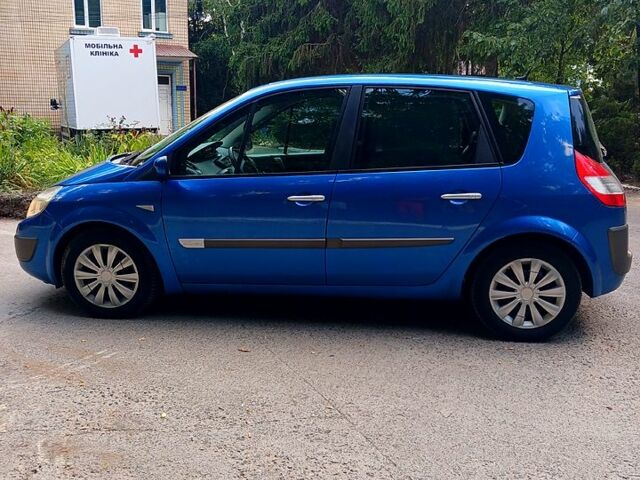 Синий Рено Сценик, объемом двигателя 2 л и пробегом 230 тыс. км за 4650 $, фото 3 на Automoto.ua
