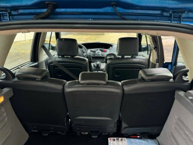 Синий Рено Сценик, объемом двигателя 2 л и пробегом 230 тыс. км за 5400 $, фото 7 на Automoto.ua