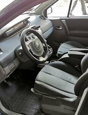 Синий Рено Сценик, объемом двигателя 1.9 л и пробегом 240 тыс. км за 4200 $, фото 5 на Automoto.ua