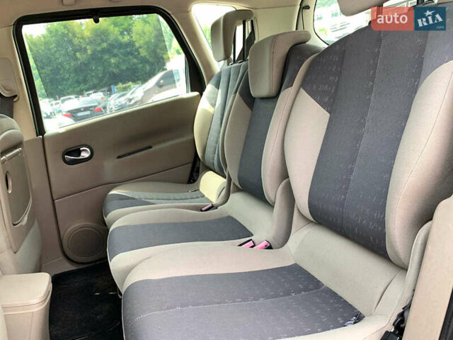 Синий Рено Сценик, объемом двигателя 1.6 л и пробегом 170 тыс. км за 4590 $, фото 25 на Automoto.ua