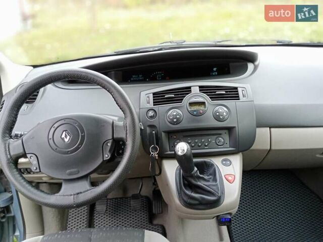 Синий Рено Сценик, объемом двигателя 1.6 л и пробегом 240 тыс. км за 4900 $, фото 11 на Automoto.ua