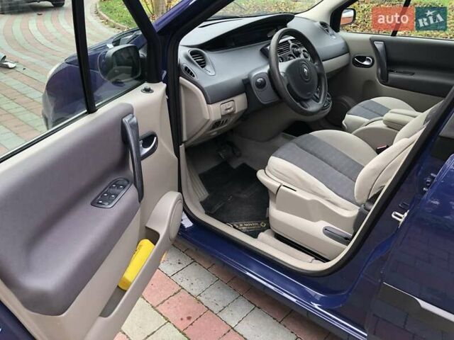 Синій Рено Сценік, об'ємом двигуна 1.6 л та пробігом 135 тис. км за 5290 $, фото 21 на Automoto.ua