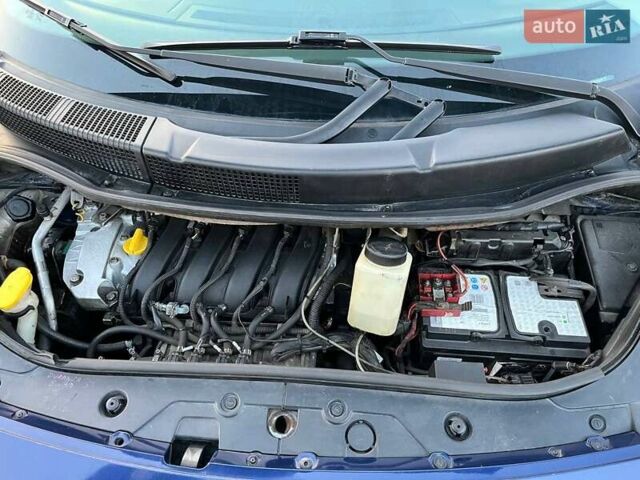 Синий Рено Сценик, объемом двигателя 2 л и пробегом 260 тыс. км за 4600 $, фото 30 на Automoto.ua