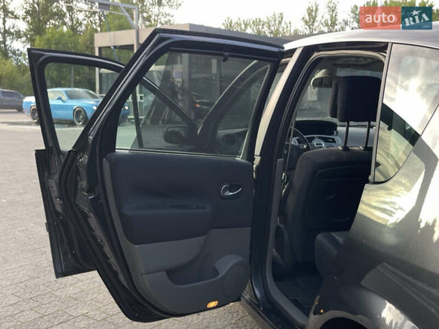 Синій Рено Сценік, об'ємом двигуна 1.6 л та пробігом 223 тис. км за 4450 $, фото 22 на Automoto.ua