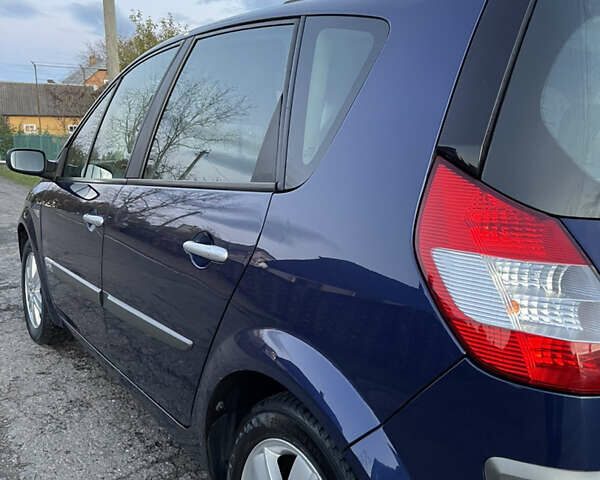 Синий Рено Сценик, объемом двигателя 1.6 л и пробегом 174 тыс. км за 4800 $, фото 7 на Automoto.ua