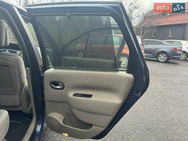 Синий Рено Сценик, объемом двигателя 1.6 л и пробегом 170 тыс. км за 4500 $, фото 22 на Automoto.ua