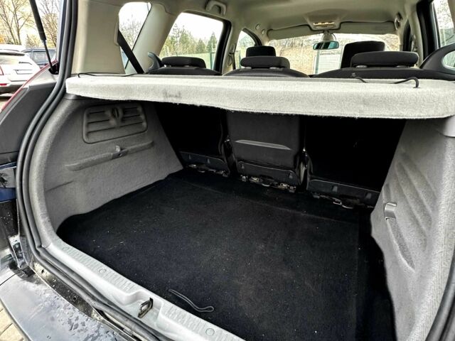 Синий Рено Сценик, объемом двигателя 1.6 л и пробегом 244 тыс. км за 4350 $, фото 9 на Automoto.ua