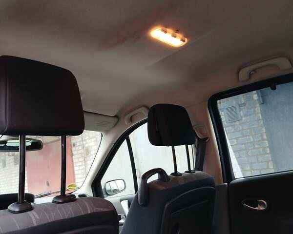 Синий Рено Сценик, объемом двигателя 1.6 л и пробегом 176 тыс. км за 5450 $, фото 121 на Automoto.ua