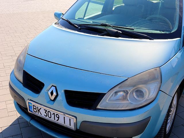 Рено Сценик 2006 в Здолбунове на Automoto.ua Синий Рено Сценик, объемом двигателя 1.6 л и пробегом 245 тыс. км за 4800 $, фото 4 на Automoto.ua