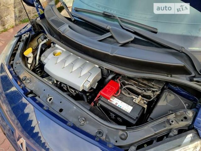 Синий Рено Сценик, объемом двигателя 1.6 л и пробегом 190 тыс. км за 5250 $, фото 61 на Automoto.ua