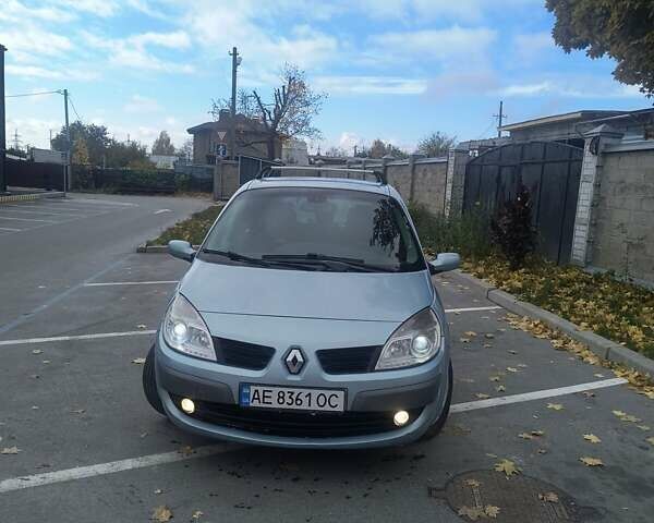 Рено Сценік 2006 у Чернігові на Automoto.ua Синій Рено Сценік, об'ємом двигуна 1.6 л та пробігом 350 тис. км за 4300 $, фото 8 на Automoto.ua
