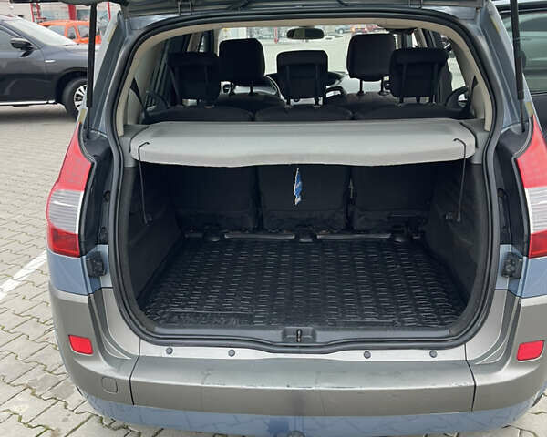 Синій Рено Сценік, об'ємом двигуна 1.6 л та пробігом 171 тис. км за 5450 $, фото 4 на Automoto.ua