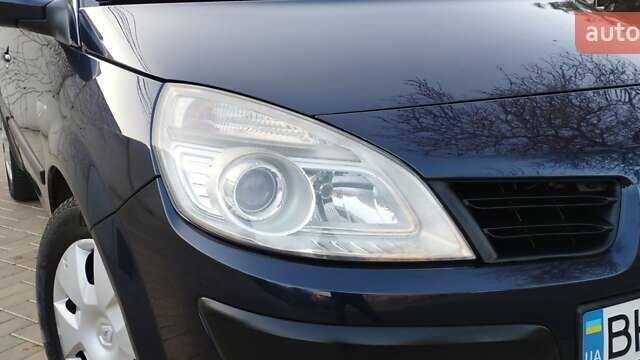 Синий Рено Сценик, объемом двигателя 1.9 л и пробегом 220 тыс. км за 5500 $, фото 38 на Automoto.ua