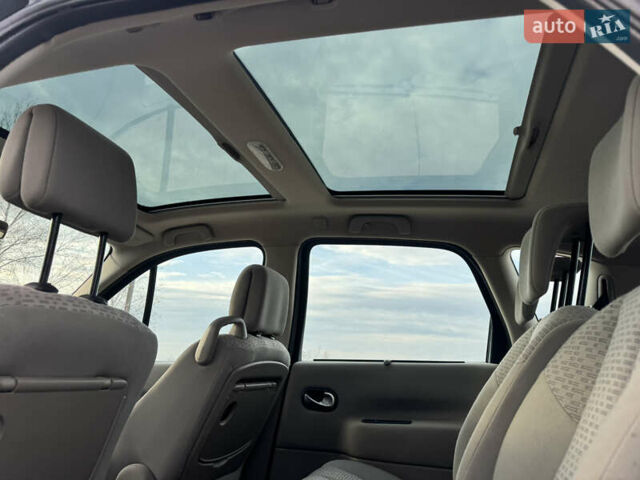 Синий Рено Сценик, объемом двигателя 1.6 л и пробегом 153 тыс. км за 6200 $, фото 26 на Automoto.ua