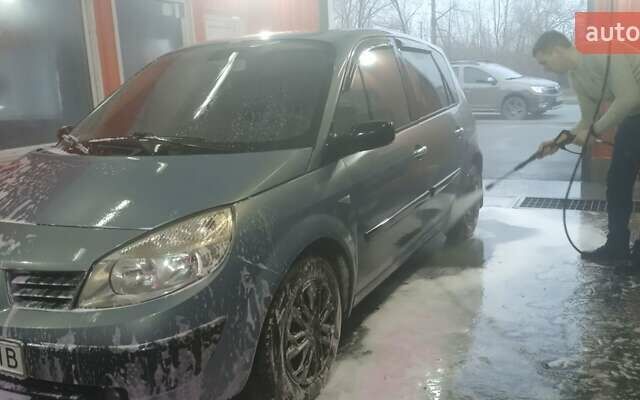 Синий Рено Сценик, объемом двигателя 1.6 л и пробегом 241 тыс. км за 5500 $, фото 17 на Automoto.ua
