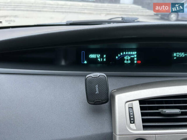 Синий Рено Сценик, объемом двигателя 2 л и пробегом 197 тыс. км за 5100 $, фото 29 на Automoto.ua