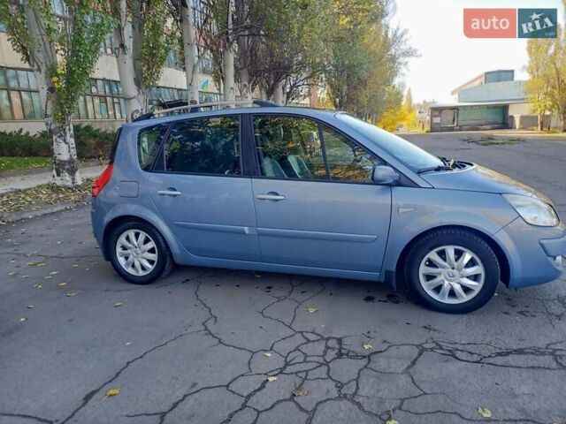 Рено Сценик 2006 в Николаеве на Automoto.ua Синий Рено Сценик, объемом двигателя 1.6 л и пробегом 276 тыс. км за 4800 $, фото 15 на Automoto.ua